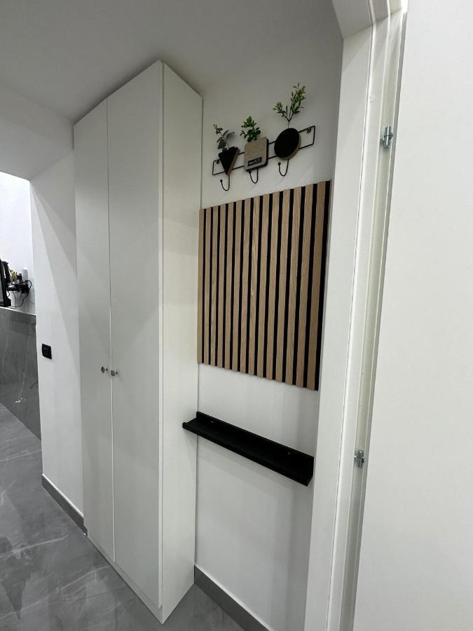 Dg Lovely Home نابولي المظهر الخارجي الصورة