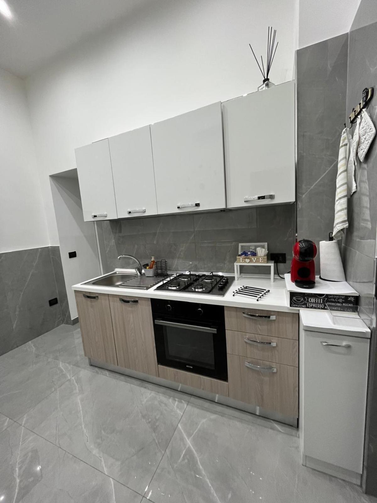 Dg Lovely Home نابولي المظهر الخارجي الصورة